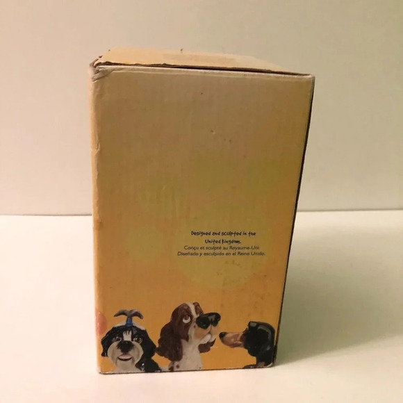 Little Paws Malcolm  Polar Bear With Fish Resin Figurine Statue Arora - Picture 8 of 15